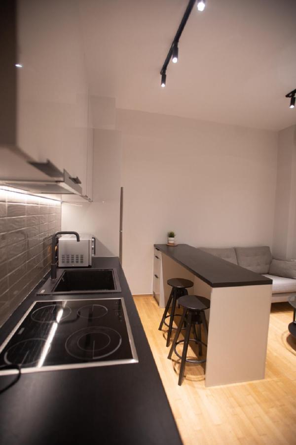 Acropolis Vibes Apartments เอเธนส์ ภายนอก รูปภาพ